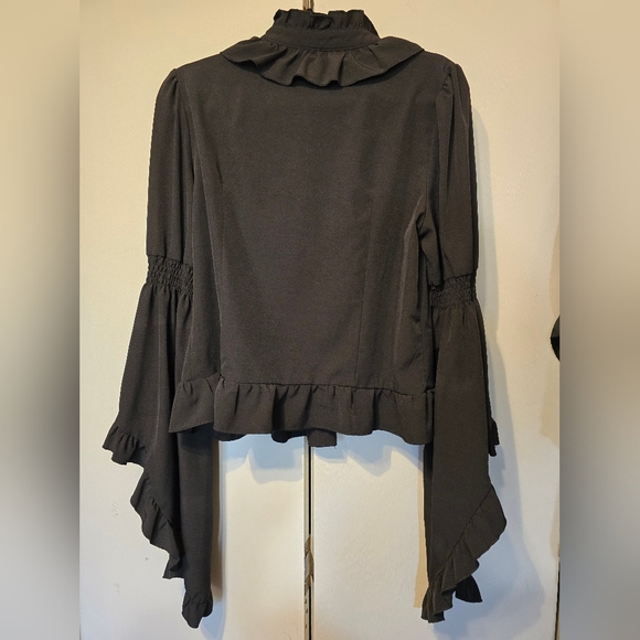 ROMWE Black Ruffled Blouse - Picture 5 of 6